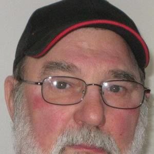 Meet your Posher, Dennis